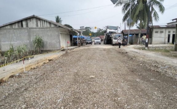 Dinas PUPR Riau Jalan Amblas Lintas Rengat Tembilahan, Desa Pekan Tua Sudah Selesai Diperbaiki