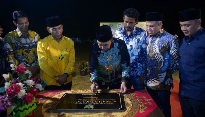 BumDes di Kampar dapat BKK Rp190 Juta, Warga: Terima Kasih Pak Gubernur Riau