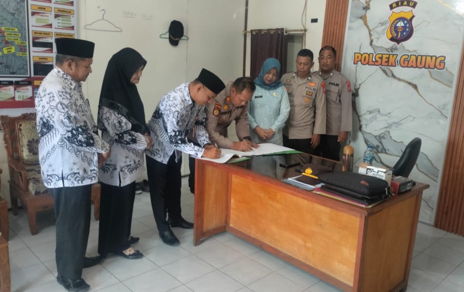 Polsek Gaung dan PGRI Teken Pedoman Kerja Sama Perlindungan Profesi Guru