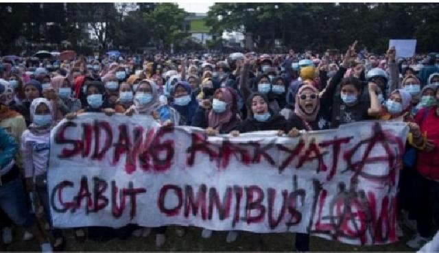 Setahun Jokowi-Ma'ruf, Buruh-Mahasiswa Bersiap Kepung Istana