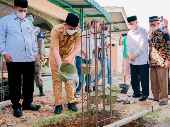 Bobby Nasution : Masjid Harus Jadi Sarana Sosial dan Perekonomian