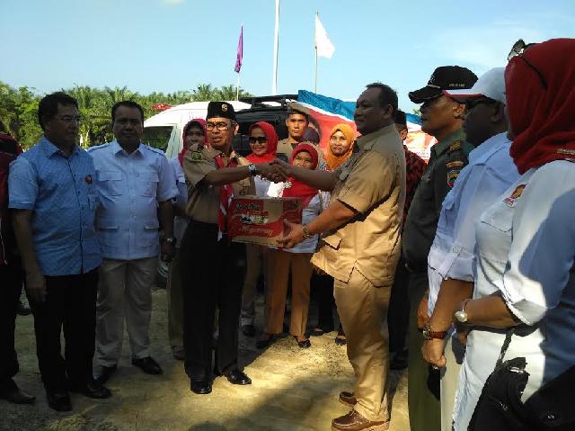 Anggota DPR Dari Gerindra Berikan Bantuan  Ambulans dan Sembako Untuk Korban Banjir di Kuasing