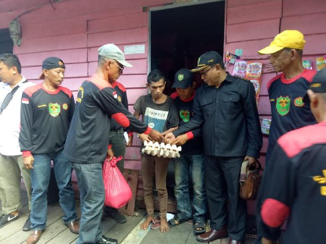 Laskar Melayu Bersatu Riau Serahkan Bantuan Kepada Masyarakat Kurang Mampu