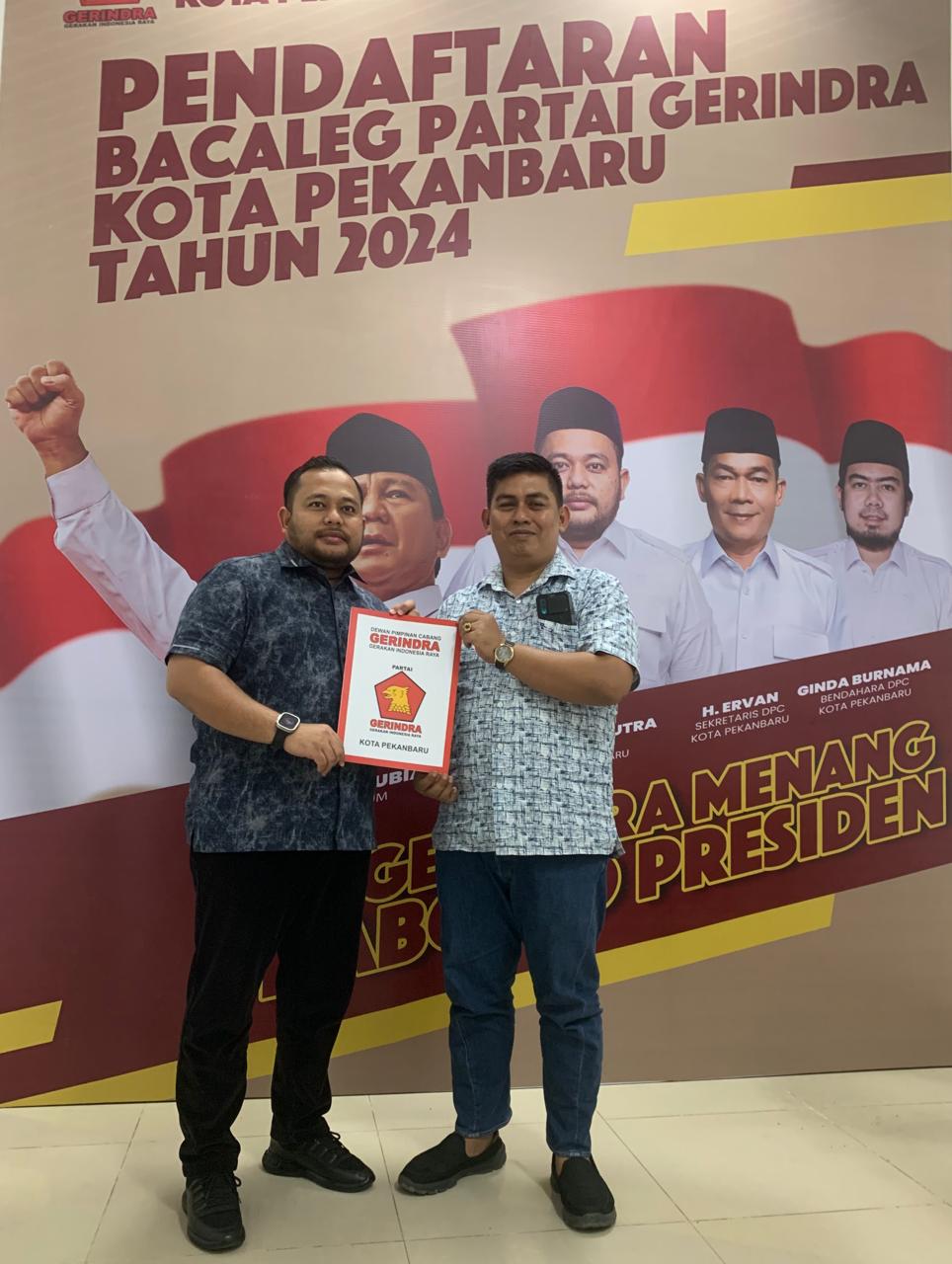 Ketua PAC Partai Gerindra Kecamatan Kulim, Resmi Mendaftar Sebagai Bacaleg Pemilu 2024