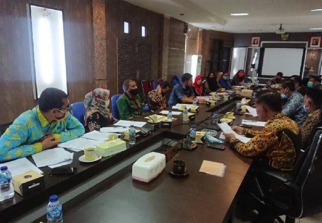 Komisi I DPRD Kabupaten Kepulauan Meranti Rapat Dengar Pendapat Dengan IPPAT