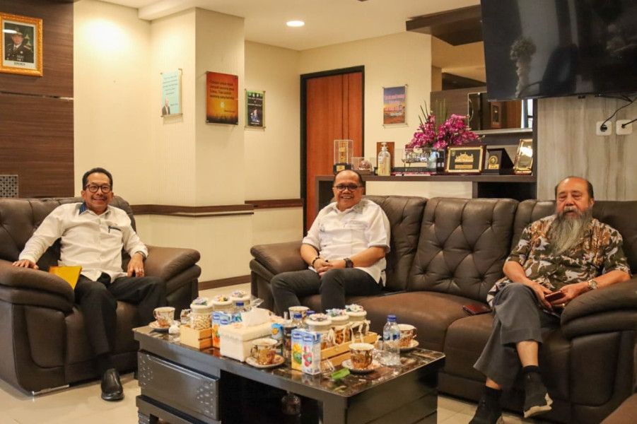 Kajati Riau Terima Kunjungan Anggota  Komisi II DPR RI