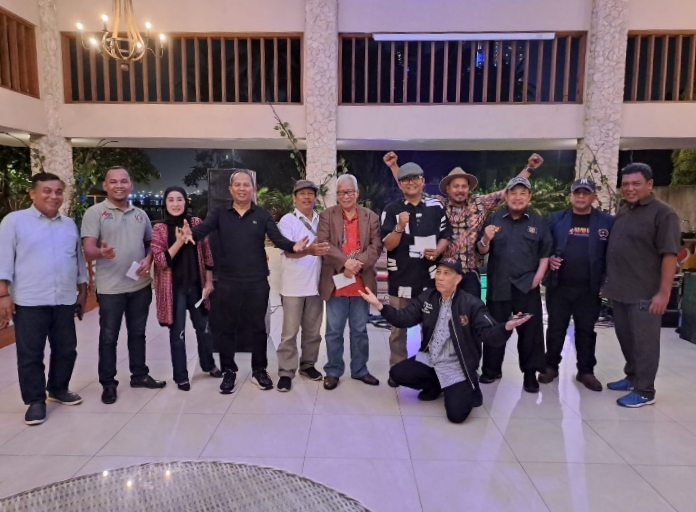 Wartawan JMSI Riau, Tampil Memukau Dengan Puisi Sempena Hari Pers Nasional 2024