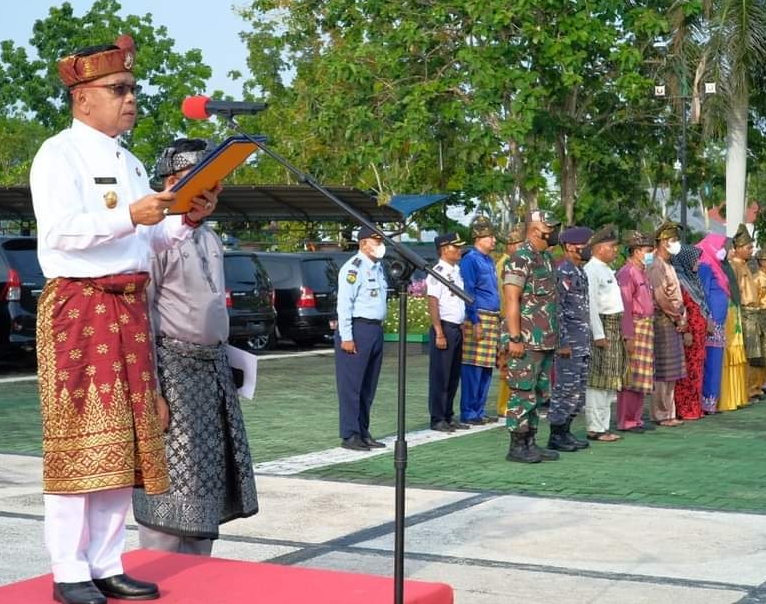 Wabup Asmar Pimpin Apel Peringatan Harkitnas ke 114 di Lingkungan Pemkab Meranti