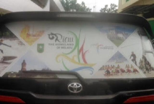   Riau Gencar Promosikan Wisata Budaya dan Alam, Mobil Dinas Pemprov Riau Wajib Gunakan Stiker 'Riau