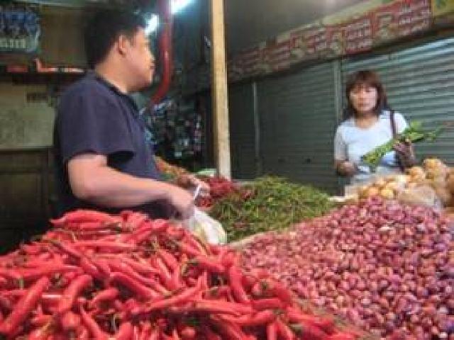 Harga Cabe Melonjak, Disperindag Pekanbaru Minta Kran Impor dibuka