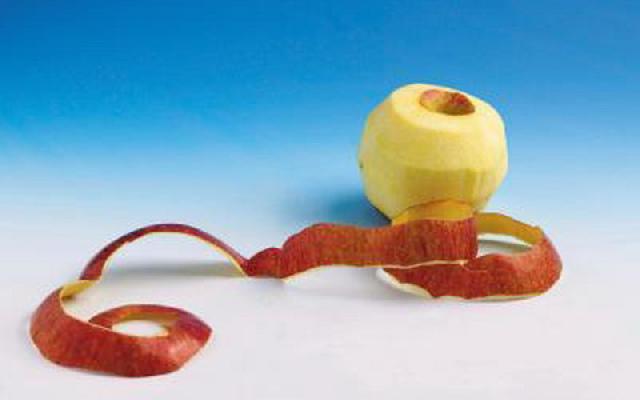 Makan Kulit Apel Rutin Setiap Hari Dapat Pangkas Lemak