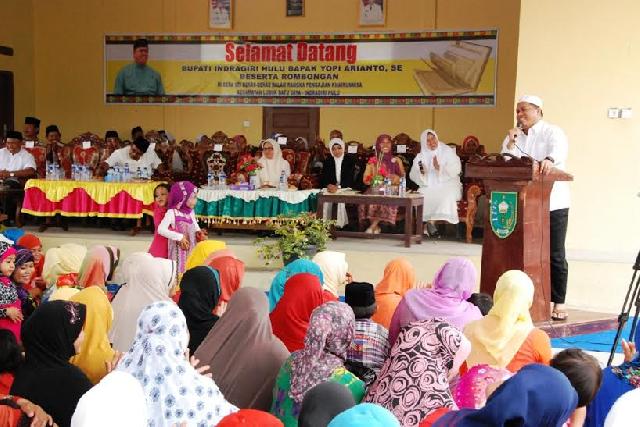 BKMT Khairunnisa  Gelar Pengajian Akbar Dihadiri Bupati Inhu