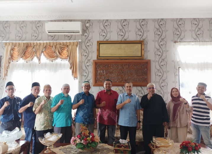 Dikunjungi Kediamannya: H Syamsuar: Terimakasi JMSI Riau, Saya Tidak Bisa Lepas dari Media