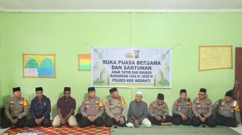 Kapolres Kep Meranti Berbuka Bersama Berikan Santunan Anak Yatim Di Yayasan Al hidayah