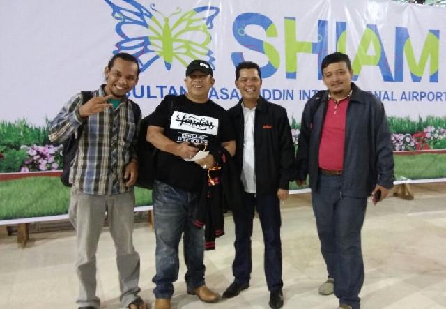 Delegasi PWI Riau Perdana Tiba di HPN Maluku 2017
