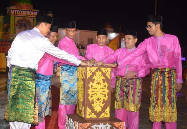 Meningkatkan Ajang Silaturahmi Ukhuwah Islam, Bupati Suyatno Buka MTQ Ke XIII Di Bagansiapiapi