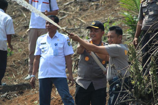 PJU Kabidhumas Sunarto: Jajaran Polda Riau Komit Cegah dan Tangani Karhutla 2020