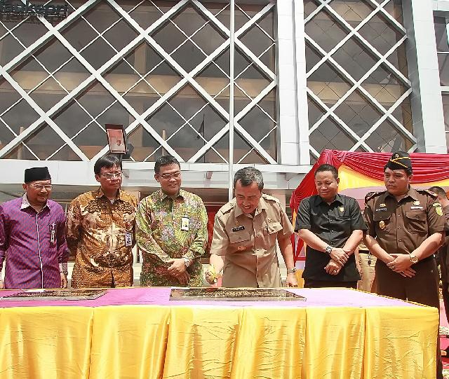 Ini Kata Kepala OJK Pada Peresmian Bank Riau Kepri Siak