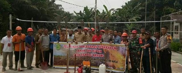 Pencegahan Karlahut, MPA Rantau Bakung Dilatih