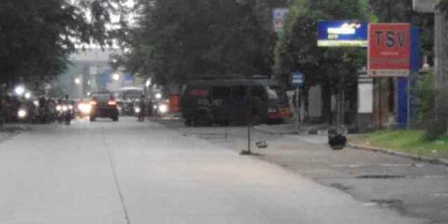  Diduga bom, koper di depan RS Bhayangkara Depok diamankan Gegana