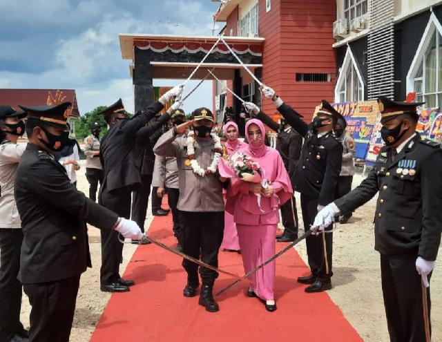 Farewell And Welcome Parade Kapolres Kepulauan Meranti Sukses