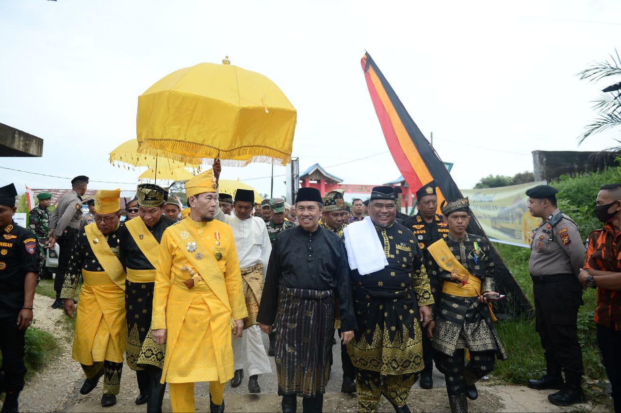 Gubri Syamsuar Sebut Ada Dokumen Seluruh Kerajaan di Riau di Arsip Nasional RI