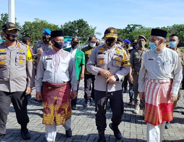 Sekda Kamsol Dampingi Kapolda Riau Beri Arahan Untuk Pilkada Aman,Lancar,Bebas Covid-19