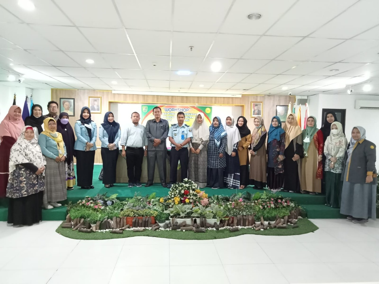 Civitas Akademika UIR Bersama LPPM Universitas Muhammadiyah Gelar Workshop