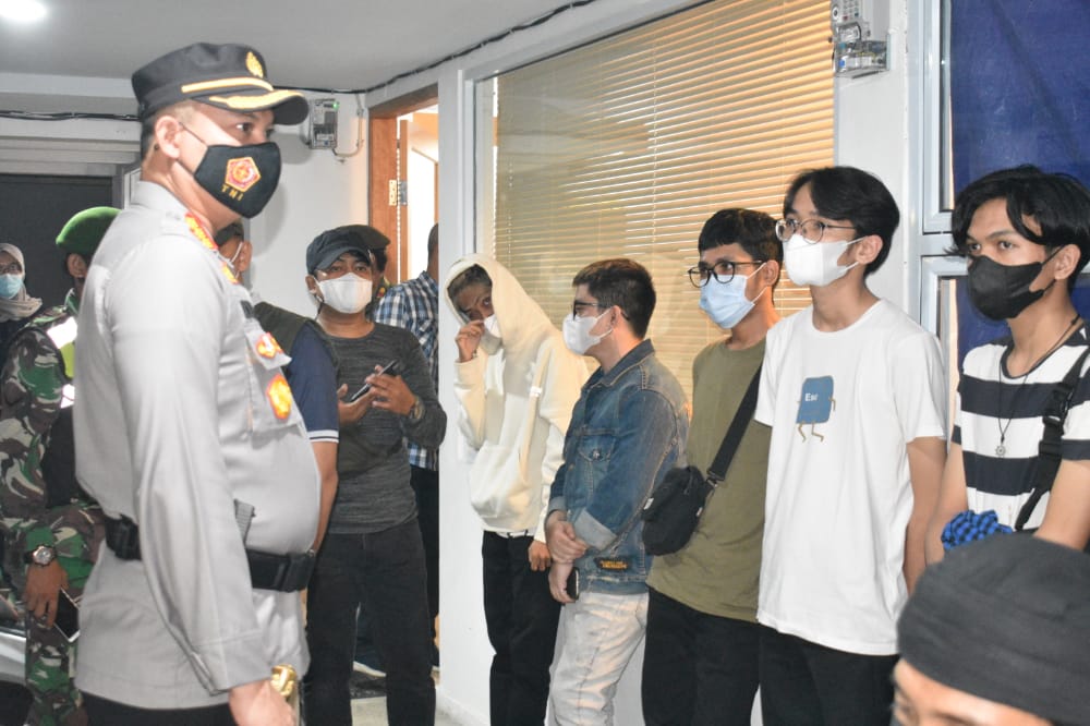 Operasi Yustisi Gabungan, Menjaring Puluhan Pemuda Pemudi Yang Melanggar Protokol Kesehatan di Kota Pekanbaru