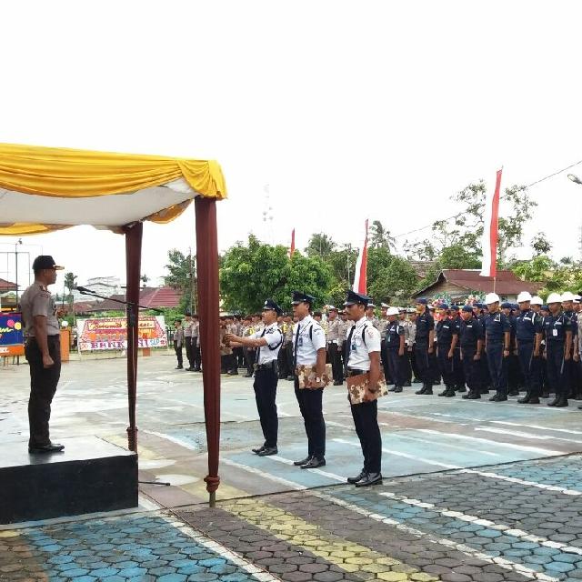 Kapolres Meranti Pimpin Upacara Hari Ulang Tahun(HUT) Satuan Pengamanan (SATPAM) ke-37 tahun 2017