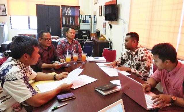 Dugaan Pidana Libatkan 11 Bupati dan Walikota di Riau, Bawaslu Periksa Ketua KPU Riau