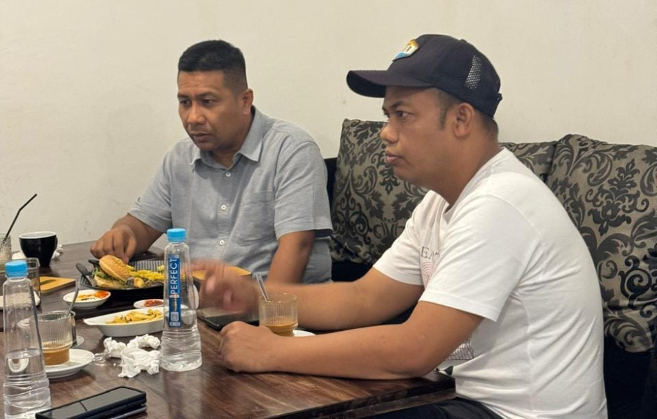 Sinyalemen Dukungan Pilkada Inhu, Pertemuan Ketua Muda dan Alkindi Tertangkap Kamera Wartawan