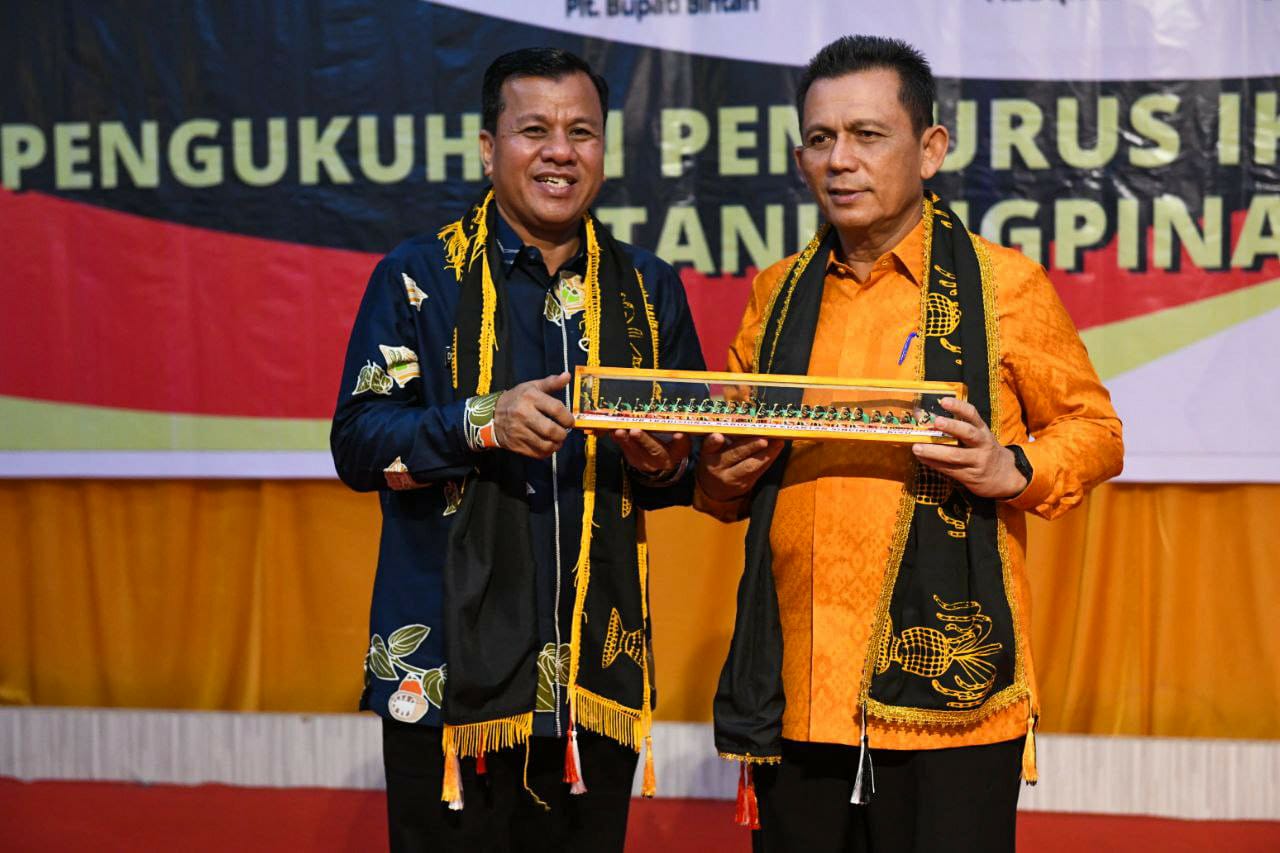 Gubernur Kepri H Ansar Ahmad Saat Menghadiri Pengukuhan Pengurus Iwakusi Tanjungpinang-Bintan periode 2022-2027